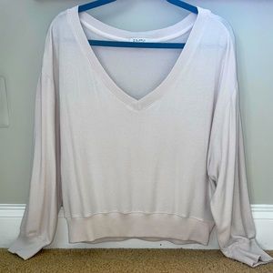 Z Supply Sweater, Size medium, Extremely soft, Never worn, not see through